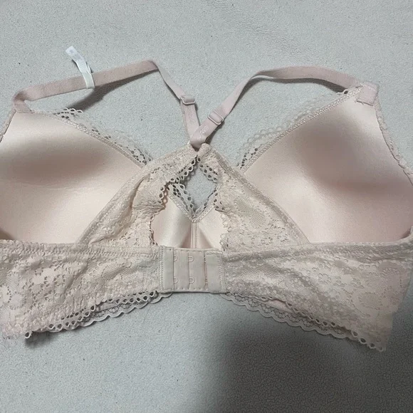AERIE WIRELESS LACE BRA - Picture 2 of 4